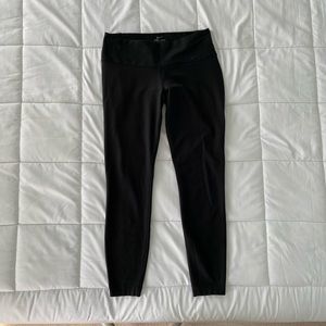 Nike Black 3/4 Leggings, Size Small
